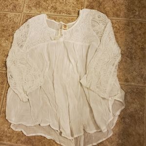 Girls plus sz 20.5 off white colored blouse